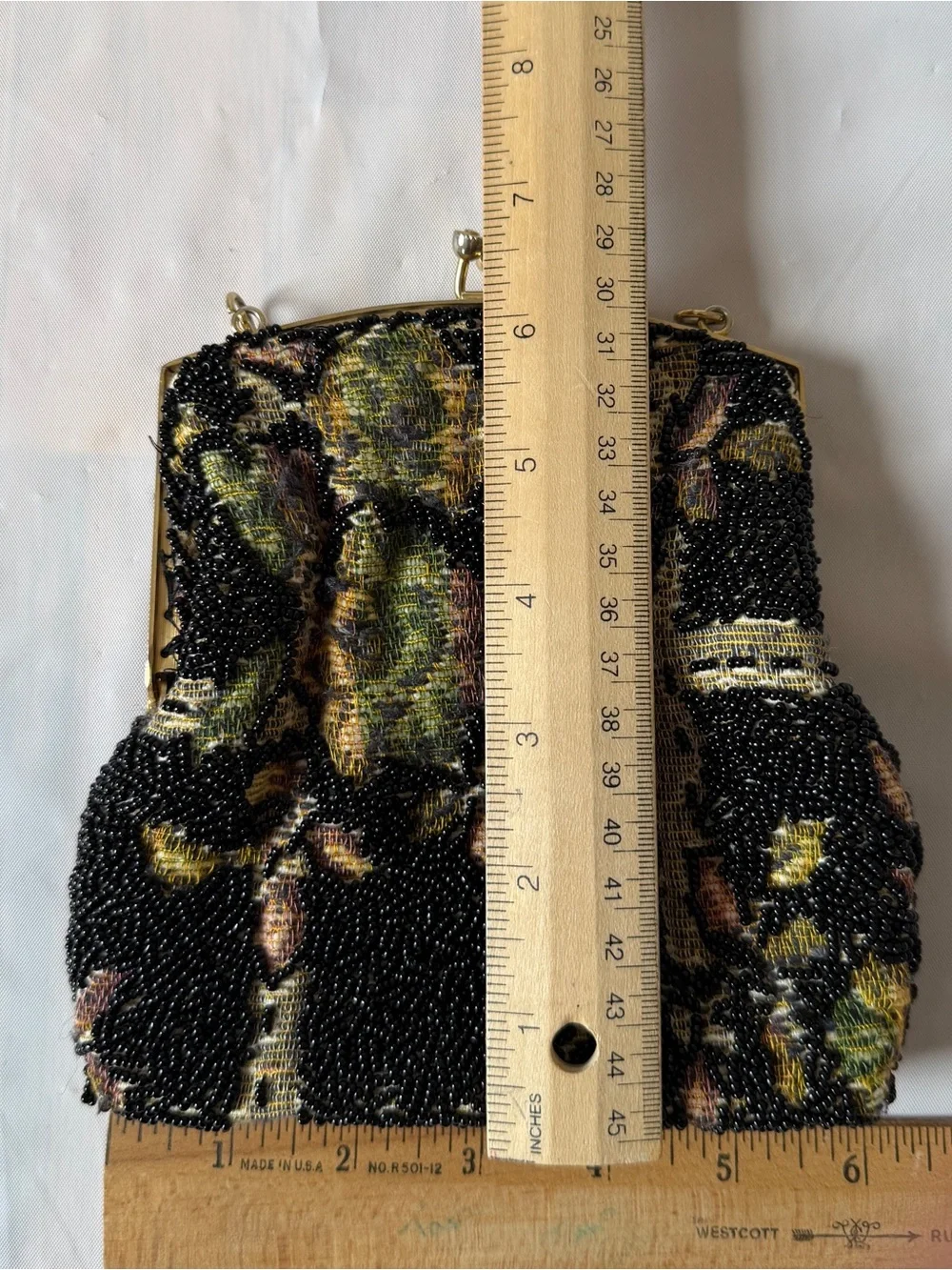 Vintage 60s Beaded Floral Tapestry Purse Hand Made Hong Kong Gold Chain Clutch